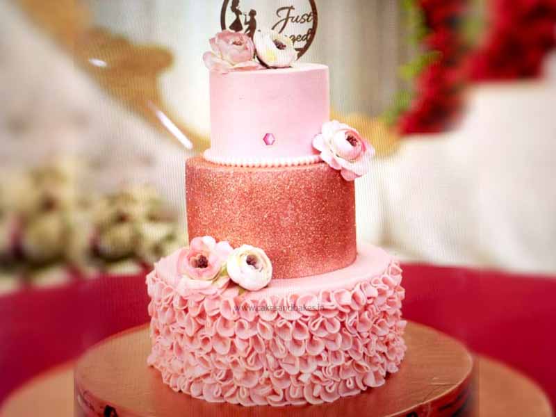 Butterscotch favour Anniversary cakes